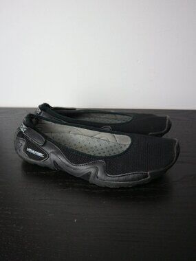 Mountrek Womens Outdoor Mesh Black Flats Womens US 10